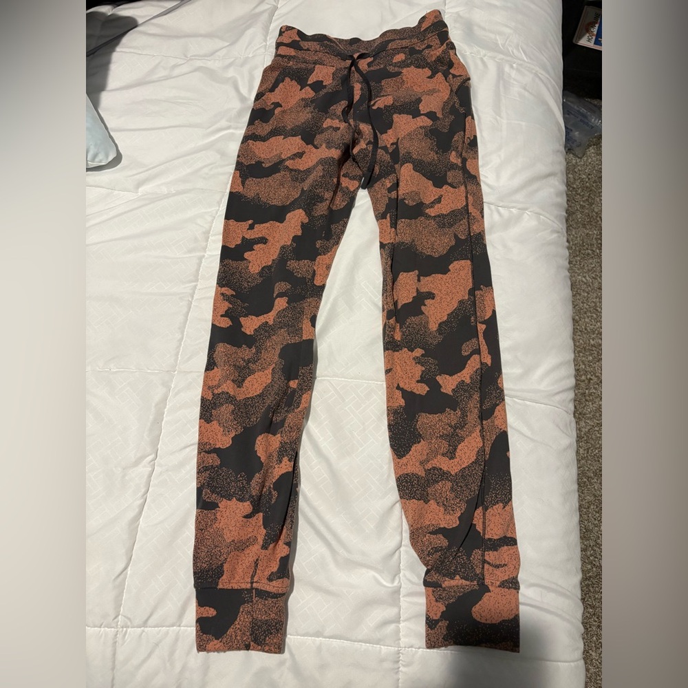 Lululemon Camo Jogger